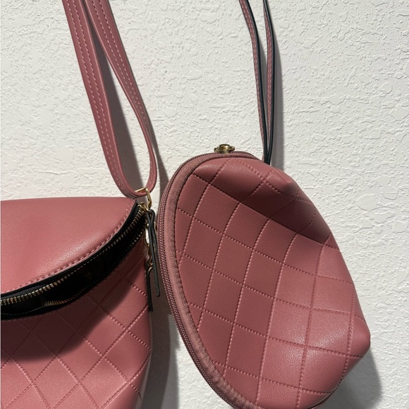 Crossbody Bag with wristlet bag - Picture 5 of 7